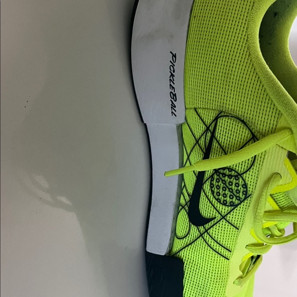 Nike Pickleball Shoes - Picture 3 of 5